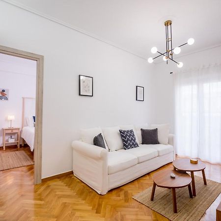 In The Shadow Of Acropolis - Spacious & Lovely Apt Athens Exterior photo