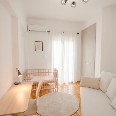In The Shadow Of Acropolis - Spacious & Lovely Apt Athens Exterior photo