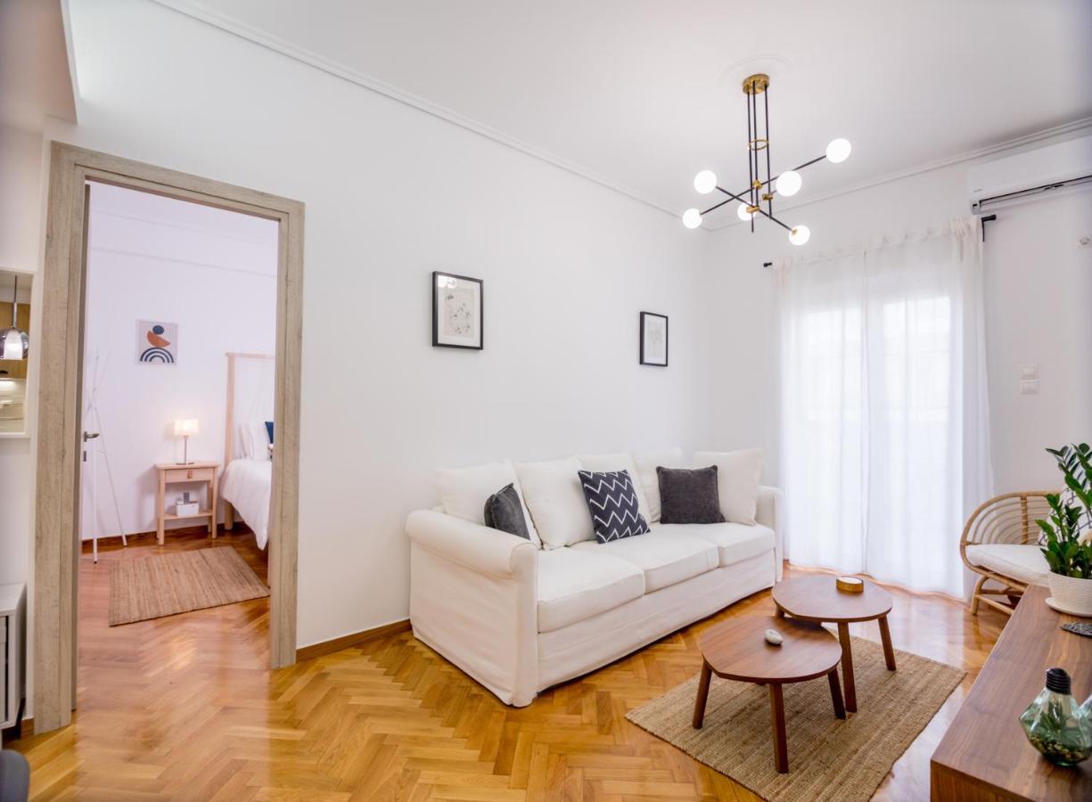 In The Shadow Of Acropolis - Spacious & Lovely Apt Athens Exterior photo