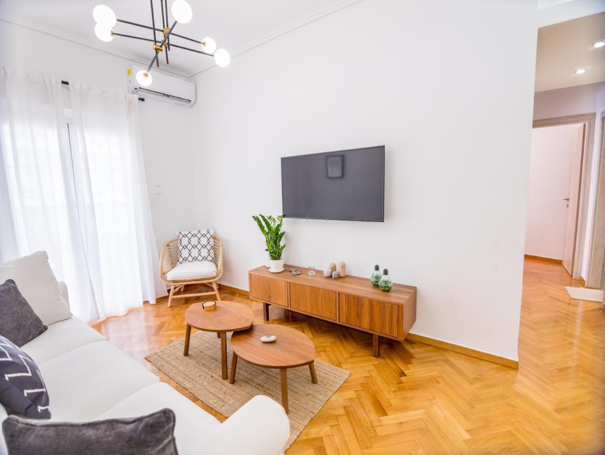 In The Shadow Of Acropolis - Spacious & Lovely Apt Athens Exterior photo