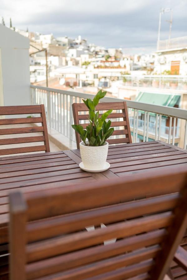In The Shadow Of Acropolis - Spacious & Lovely Apt Athens Exterior photo